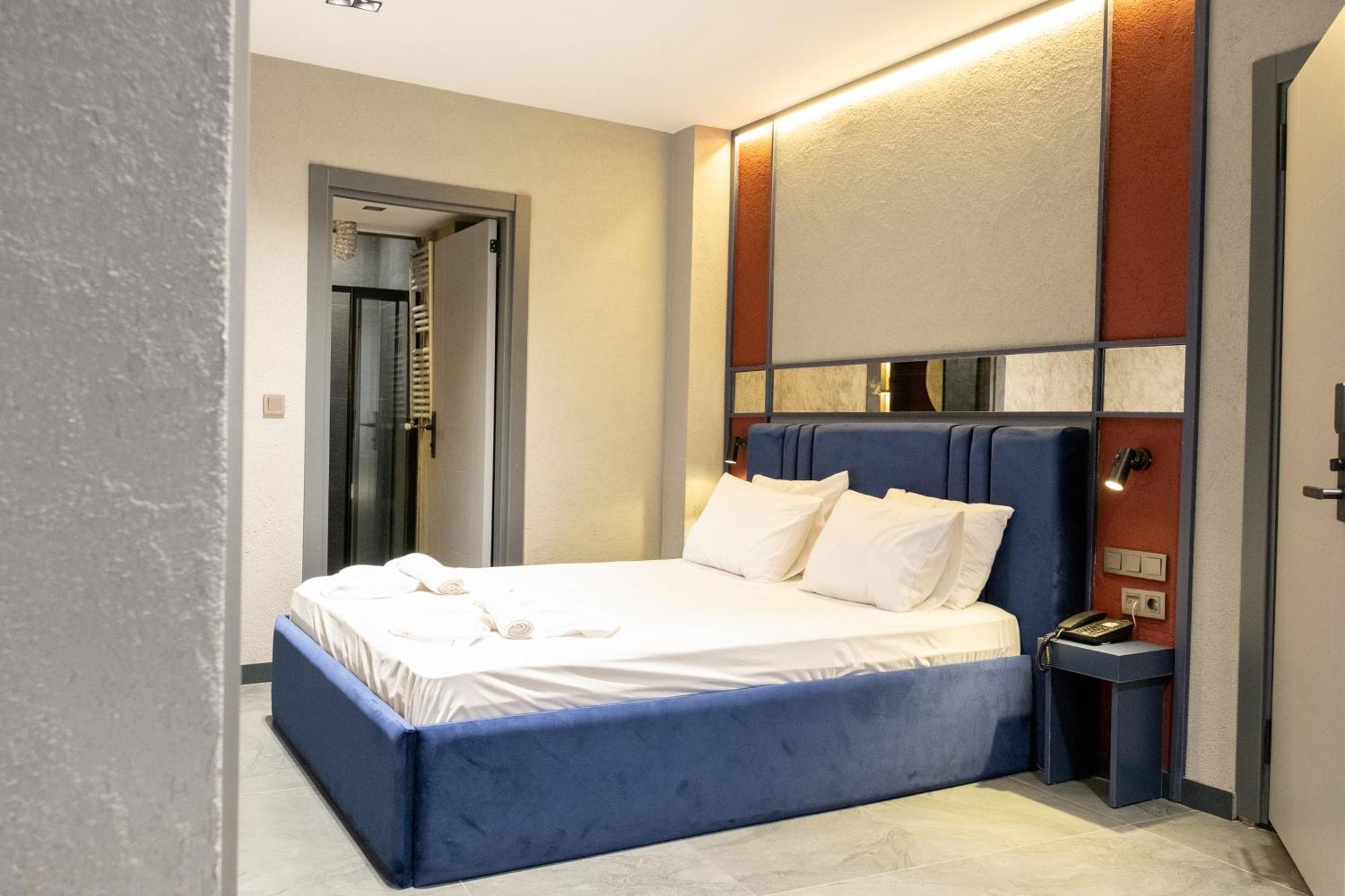 Pera City Suites Istanbul Exterior photo