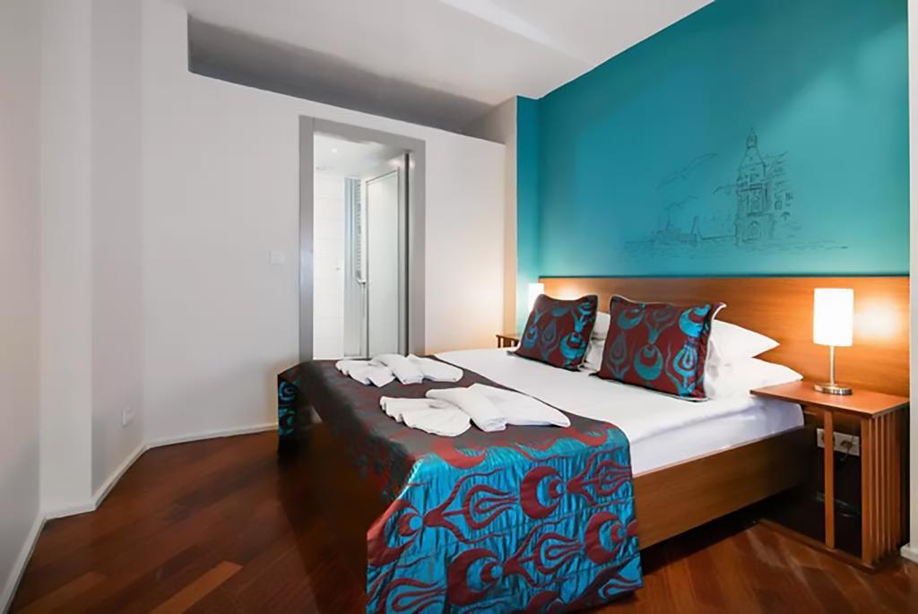 Pera City Suites Istanbul Exterior photo